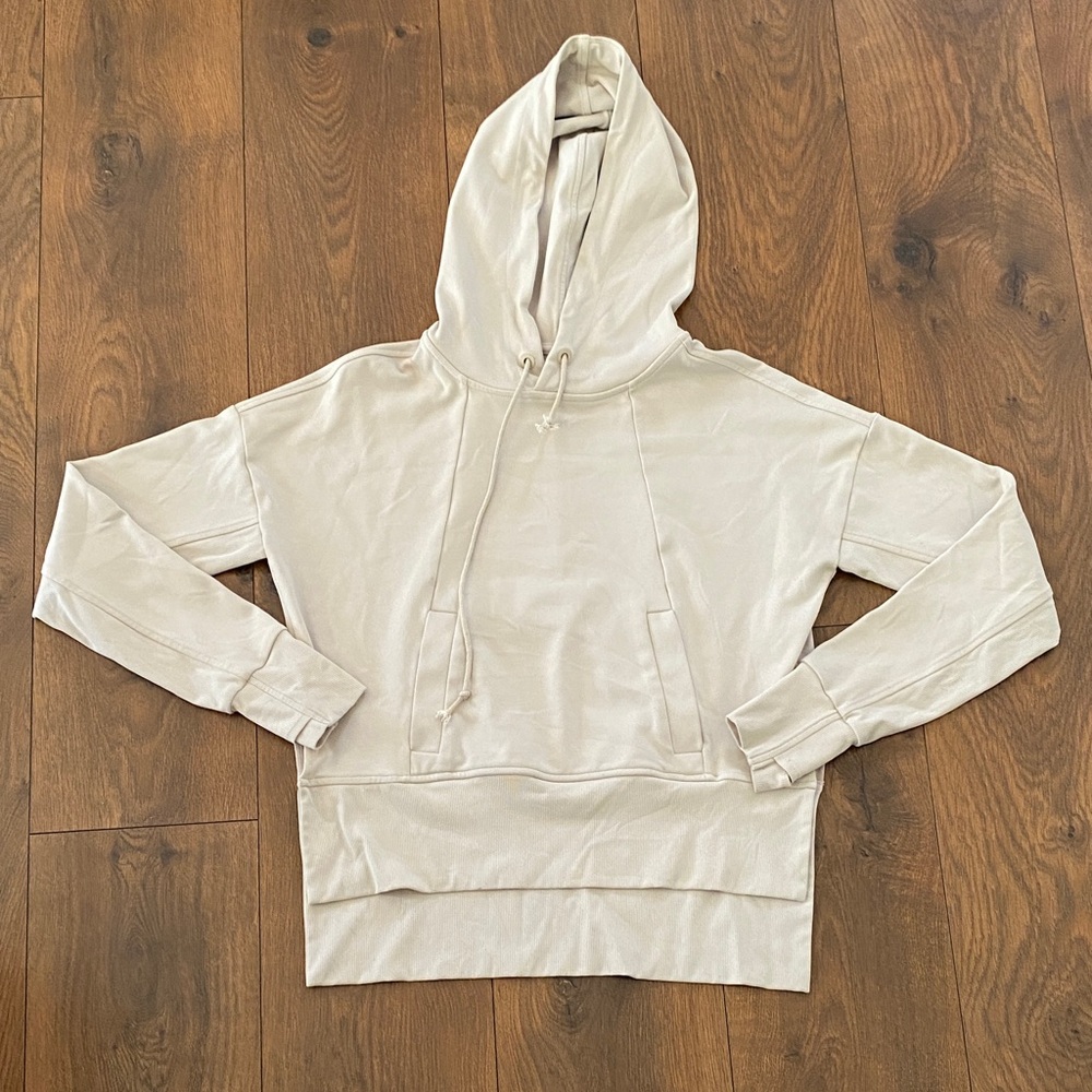 Athleta Beige Mission Long Sleeve Hoodie Sweatshirt Size XXS